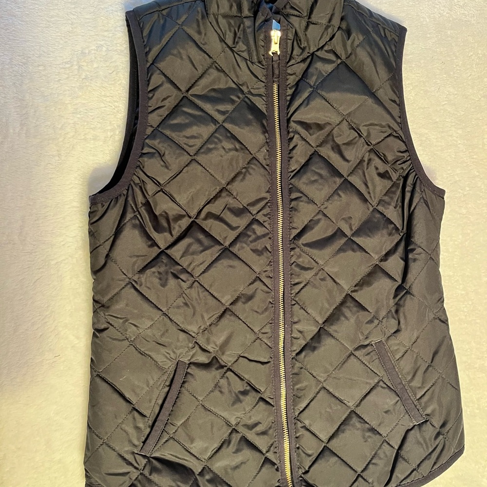 Old Navy Quilted Vest Black Diamond Stitch Gold Zip Women’s XS